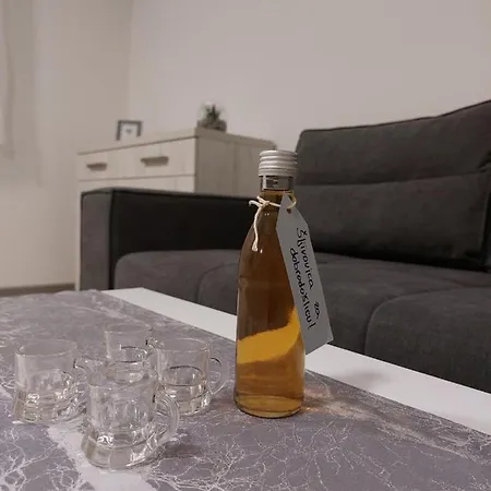 Daire Milena - Dva Garazna Parking Mjesta *