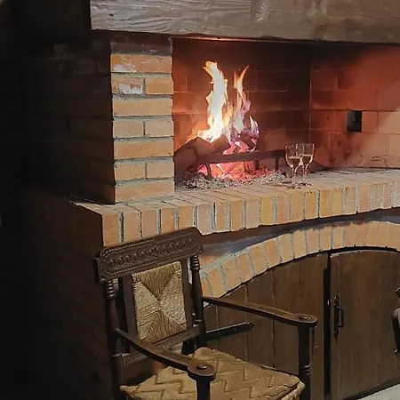 Milena - Dva Garazna Parking Mjesta Daire Pale